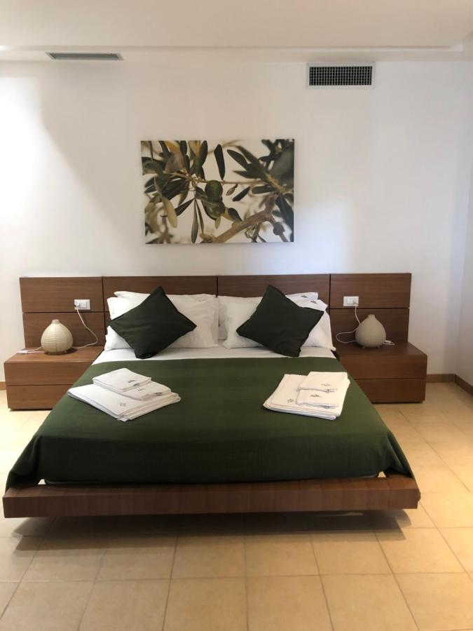 B&B Zia Ni Peschici Bagian luar foto