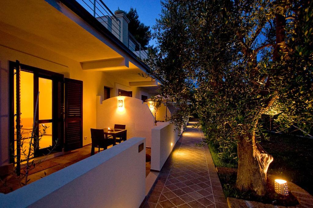 B&B Zia Ni Peschici Bagian luar foto